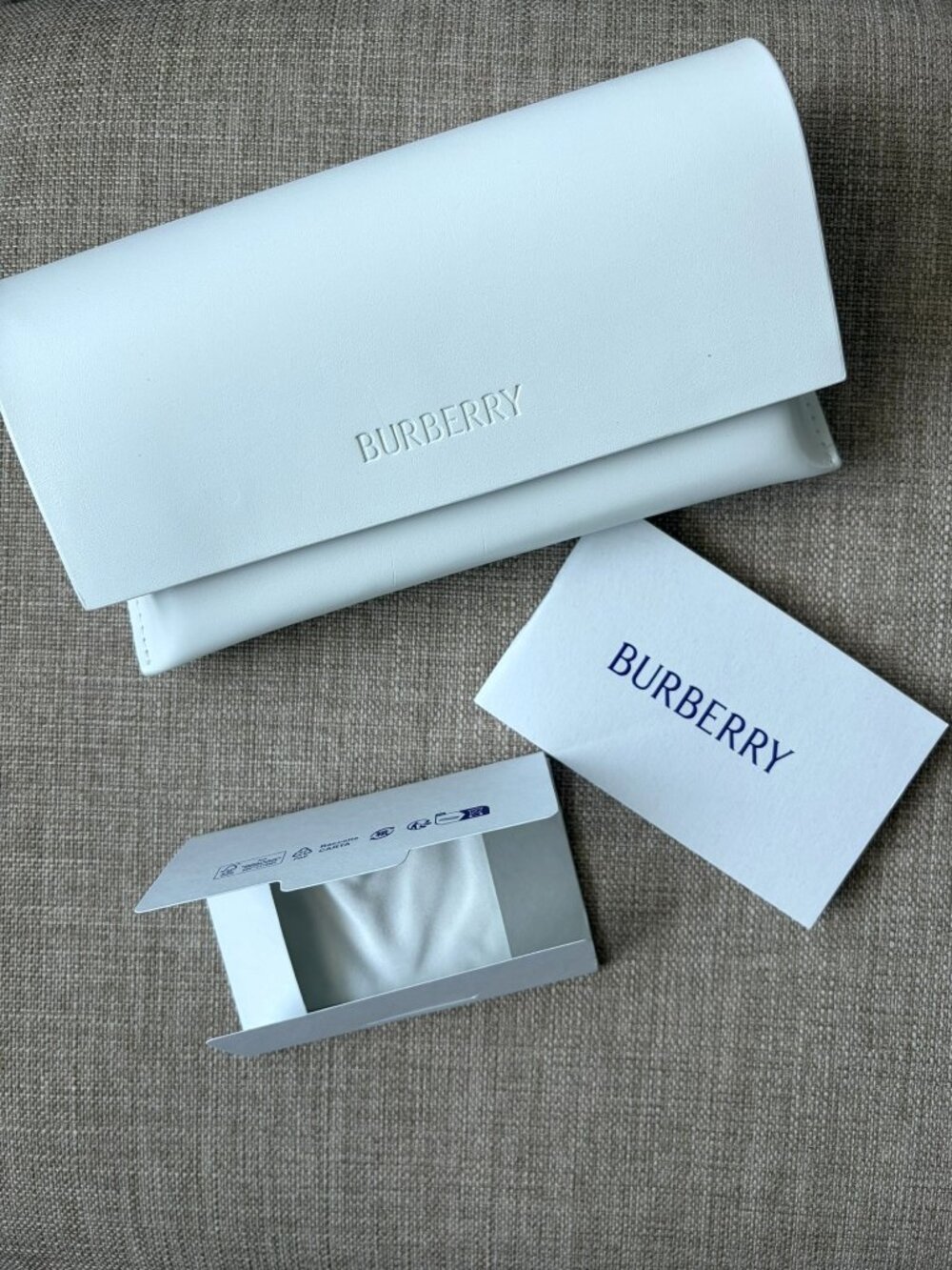 Burberry White Sunglass Case